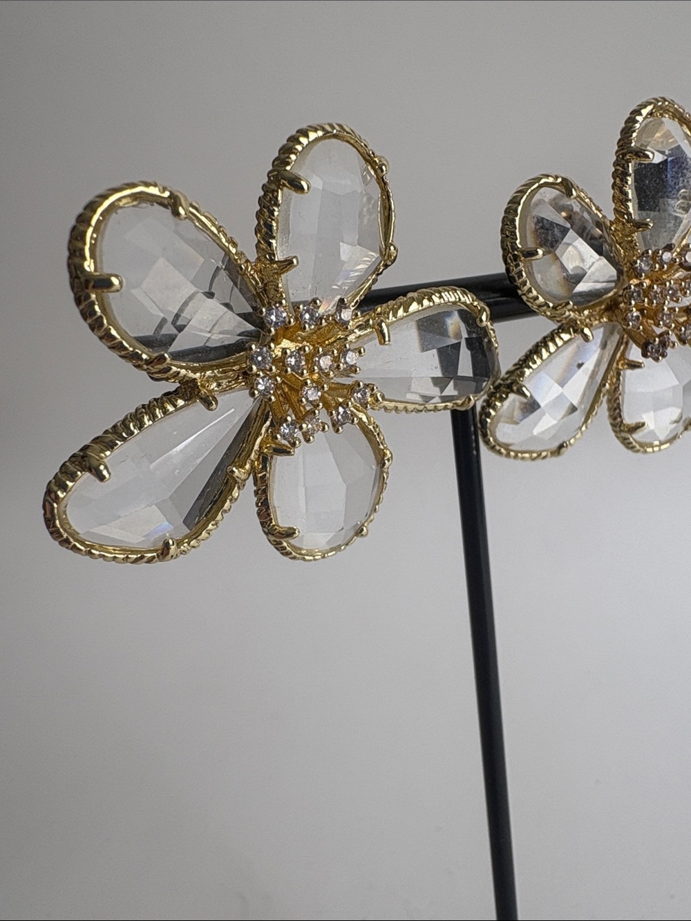 Crystal Flower Statement Earrings Gold Trim Women Jewelry - Picture 3 of 5